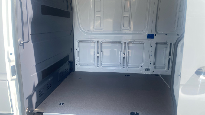 Mercedes-Benz Sprinter E414 L3 Electric Rwd 100kW 113kWh Pro Van Auto - Image 17